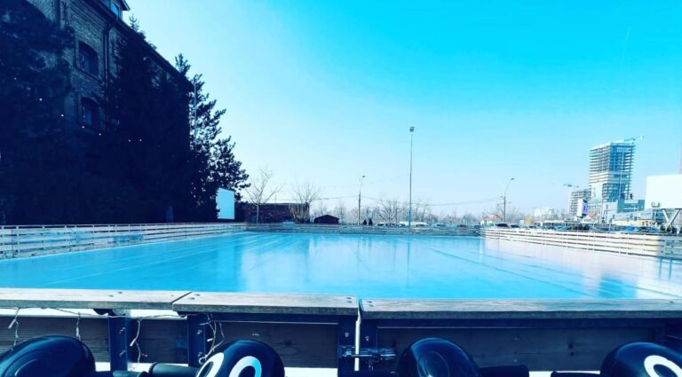 Patinoarul Caro IceLand se redeschide pe 5 decembrie. Detalii despre tarife