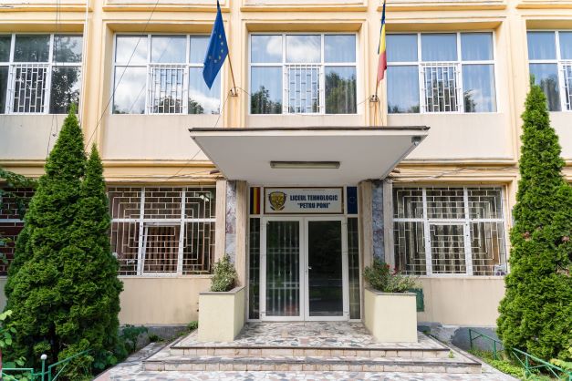 Lucrări de renovare de peste 9,6 milioane de euro la Liceul „Petru Poni”