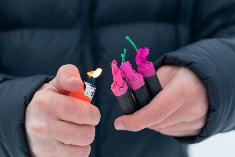 Polițiștii din Ilfov au confiscat peste trei tone de articole pirotehnice