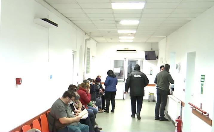 România se confruntă cu un val de gripă. Dr. Adrian Marinescu: „Prezentările la camera de gardă s-au dublat. Ne așteptăm la o situație complicată”