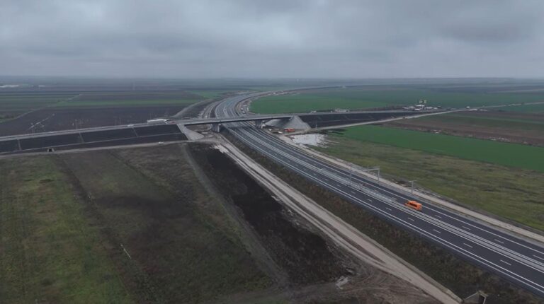 Scenariul optimist pentru Autostrada Moldovei – A7: De la București la Adjud, doar pe drum de mare viteză, până la sfârșitul anului. „Totul ține de vreme”