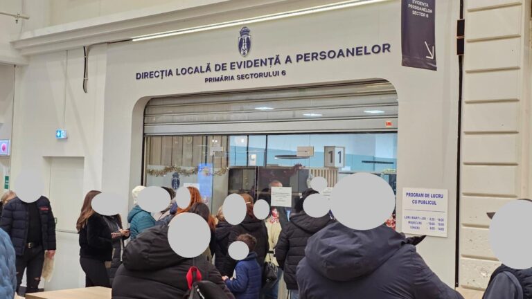 Sistemul de evidență a populației a picat: mii de bucureșteni așteaptă degeaba la ghișee