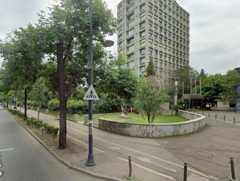 Trafic dat peste cap în București: Autobuzele 282, 301, 301B, 331, 331B, 335 și 343, deviate în zona Bd. Aviatorilor/Calea Dorobanți