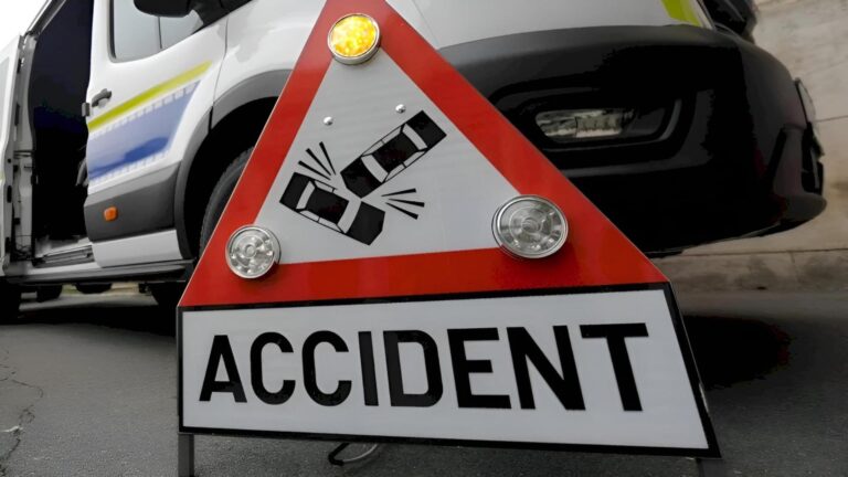 Trafic paralizat pe Bulevardul Aviatorilor din Capitală din cauza unui accident