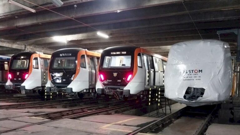 Un tren de metrou Alstom vandalizat, deși păzit