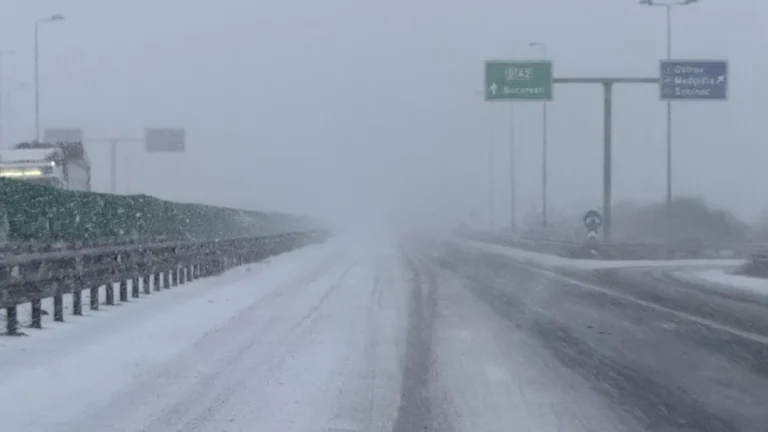 Iad pe Autostrada A2 – București – Constanța: Vizibilitate redusă și lipsă de intervenții