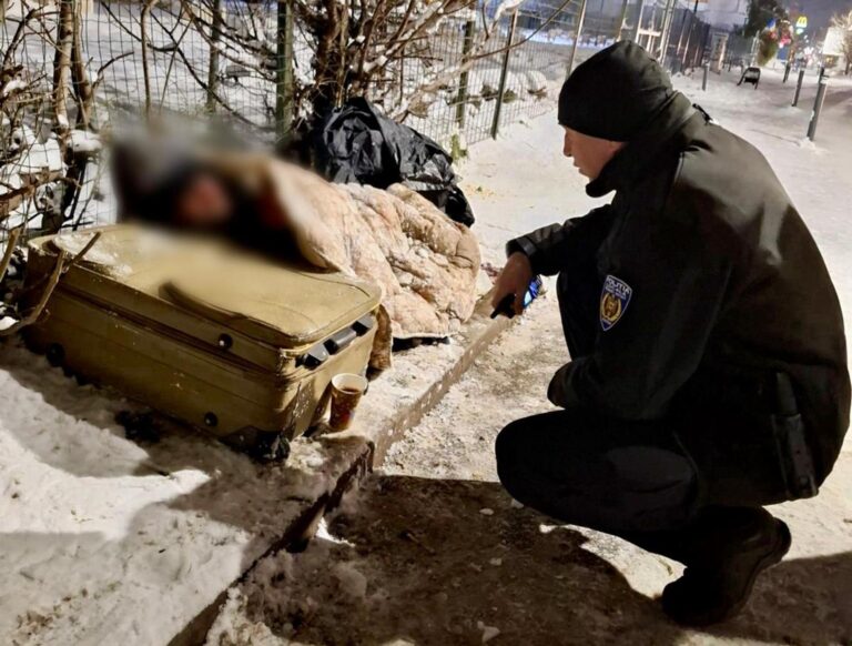 Bucureștenii pot contribui la salvarea oamenilor fără adăpost în condiții de ger extrem