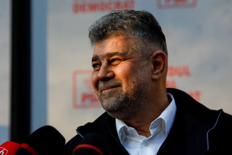 Eximbank avertizează despre riscurile financiare ale statului român