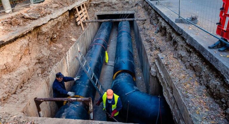 Întârzierea furnizării căldurii în București continuă. Mii de apartamente rămân afectate