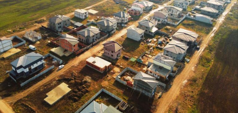 Modernizarea iluminatului public în Chitila: Investiție de 3,4 milioane de lei