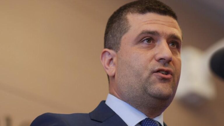 Radu Miruţă: Guvernul va adopta reforma administraţiei, cu tăieri de salarii. Compromisul pentru vârsta de pensionare în MApN și MAI