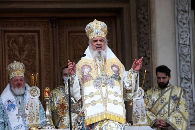 Sfințirea Apei de Bobotează la Catedrala Patriarhală din București