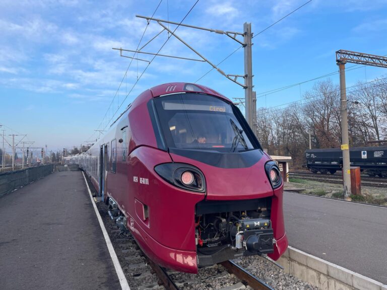 Trenurile electrice Alstom Coradia, repartizate între CFR și un operator privat. Rutele disponibile din Gara de Nord