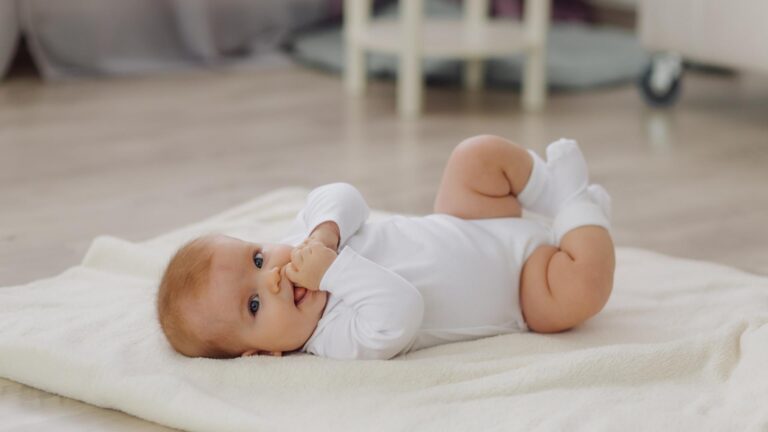 Zâmbete și bucurie în prima zi de an, în București. Patru bebeluși s-au născut la maternitățile din Capitală