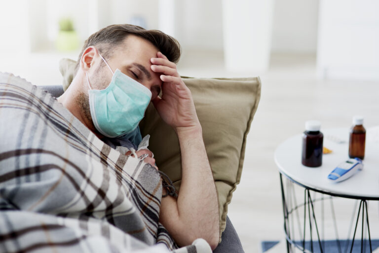 Val de gripă în România: 20 de oameni au murit într-o săptămână. Numărul cazurilor de infecţii respiratorii a crescut cu peste 30%