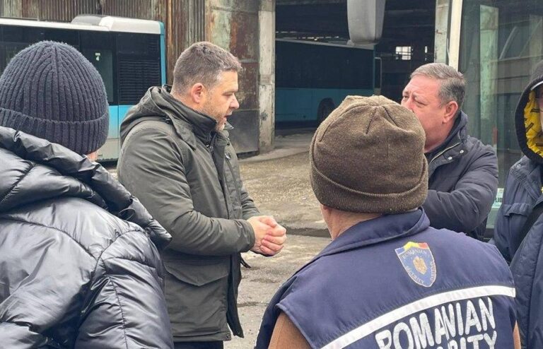 Primarul general, într-o vizită surpriză la Autobaza STB Floreasca: „Condițiile sunt inacceptabile”