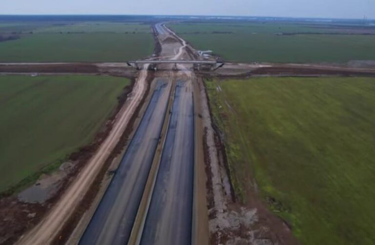 Primele semne de asfalt pe Autostrada Bucureștiului A0