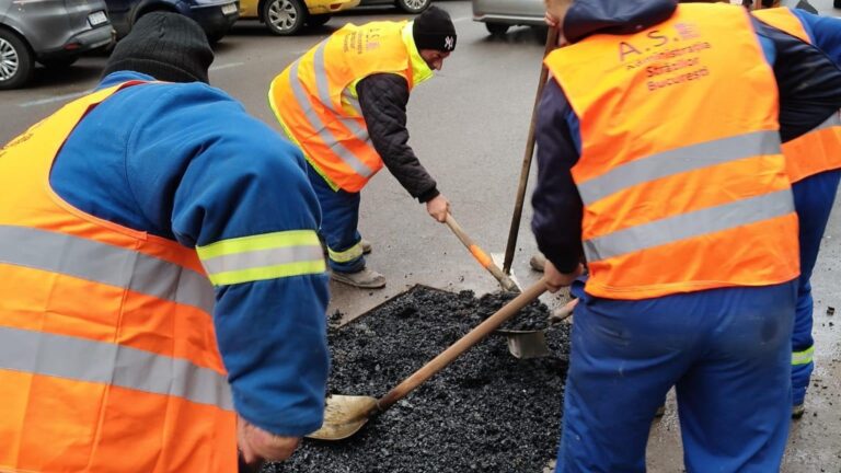 Reparațiile gropilor din București au început. Lista străzilor afectate