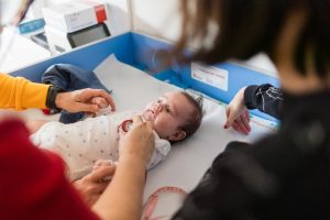 Acoperirea vaccinală ROR în România a scăzut la 47,4% pentru prima doză