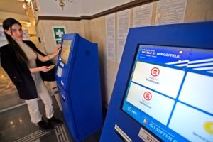 Bolojan: Impozitul progresiv nu este de actualitate în România