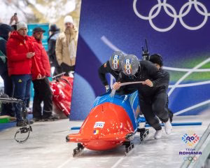 Echipajul României, locul 5 la bob-2 masculin după două manșe la JO 2026
