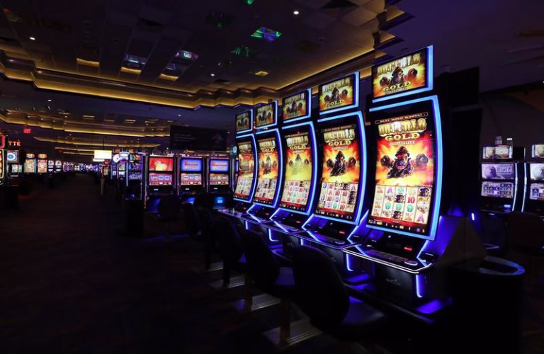 Primăria Brăila anunță interzicerea păcănelelor în oraș