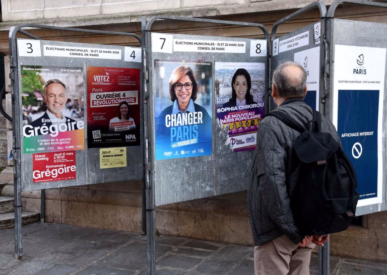 Extrema-dreaptă și extrema-stângă câștigă teren în Franța