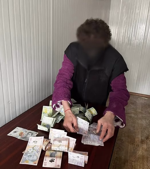 Poliția Locală Sector 6 a amendat un cerșetor pe podul Grozăvești