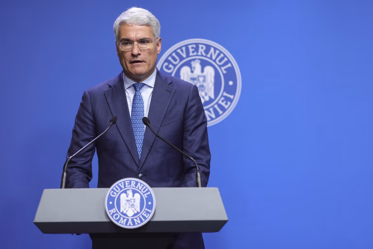 O treime din jaloanele PNRR sunt în întârziere, risc de sute milioane euro