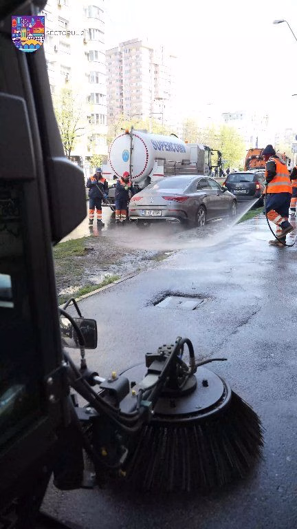 Sectorul 2 dublează frecvența spălării bulevardelor din aprilie
