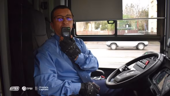 STB introduce 22 de troleibuze cu alcooltest obligatoriu