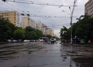 Ploi și descărcări electrice în București vineri, 22 mai