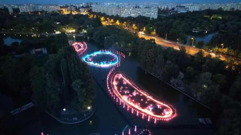 Fântânile muzicale din Parcul IOR funcționează până în octombrie