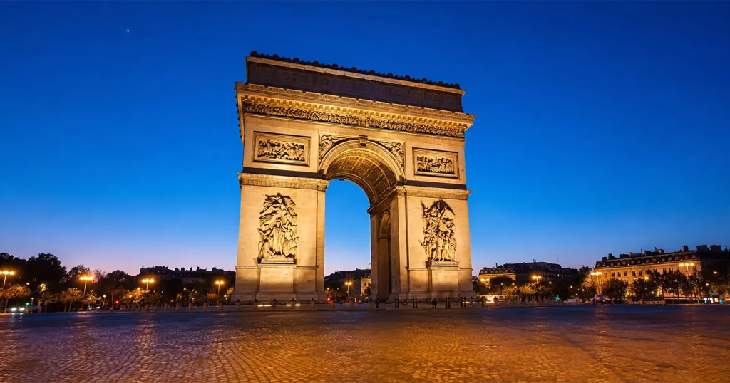 Ghid turistic: obiectivele recomandate pentru un city break la Paris vara - Evenimente