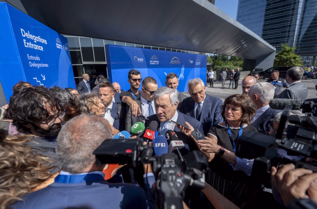 Nicaragua rupe relațiile diplomatice cu Italia - Opinii