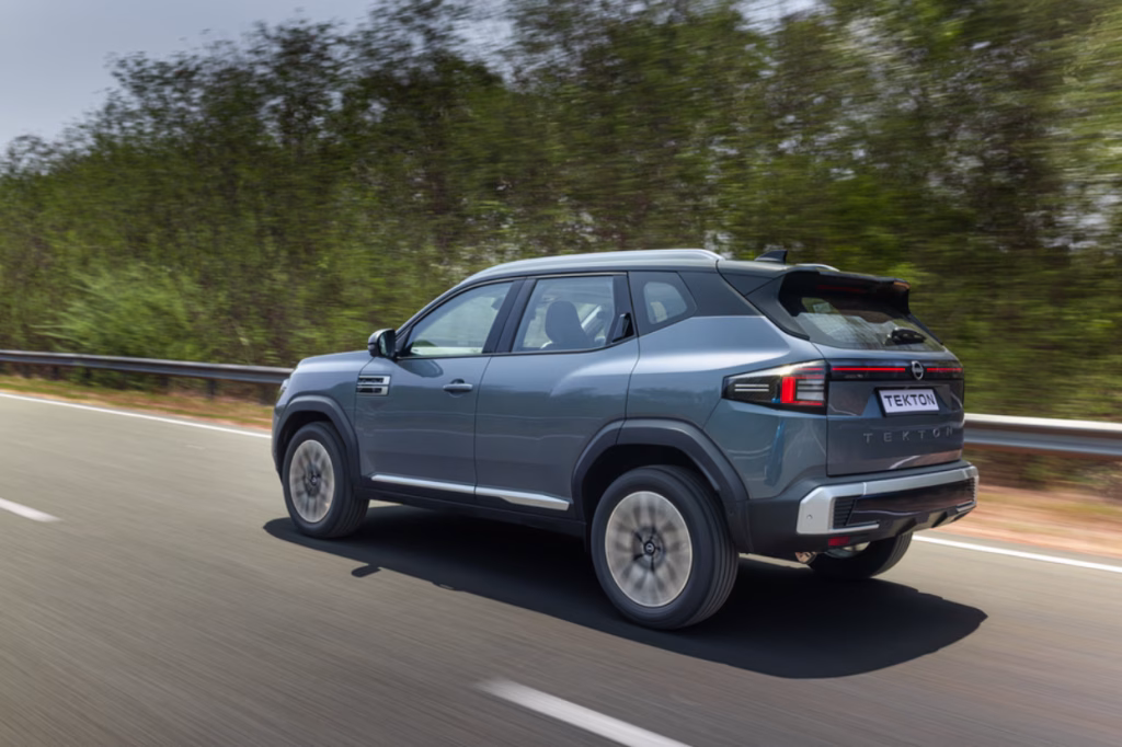 Nissan a prezentat SUV-ul Tekton, derivat din Duster 3 - Opinii