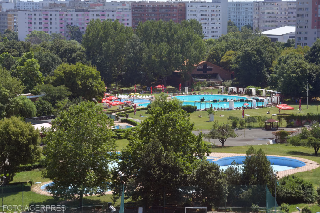 Petiție cere parc pe terenul fostului Ștrand Titan din Sectorul 3 - Opinii