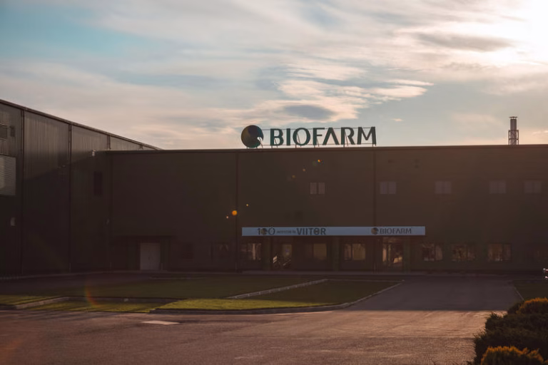 Polpharma preia Biofarm la un multiplu de 12 ori profitul net