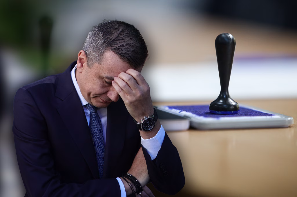 Uniți pentru România îl propune pe Ponta premier - Opinii