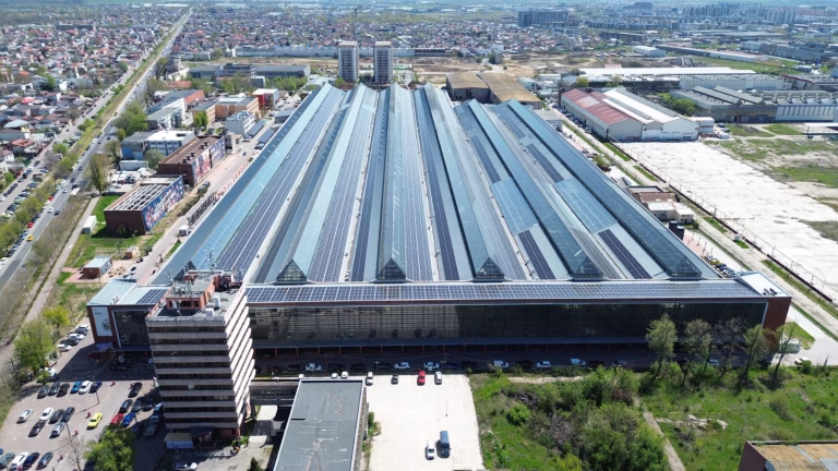 Hala Laminor, școlile și blocurile din Sectorul 3 produc energie verde