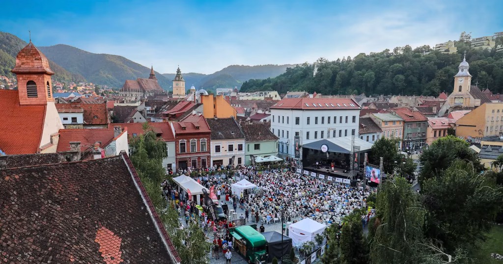Brașov găzduiește în august 2026 expoziții, festivaluri și teatru - Evenimente