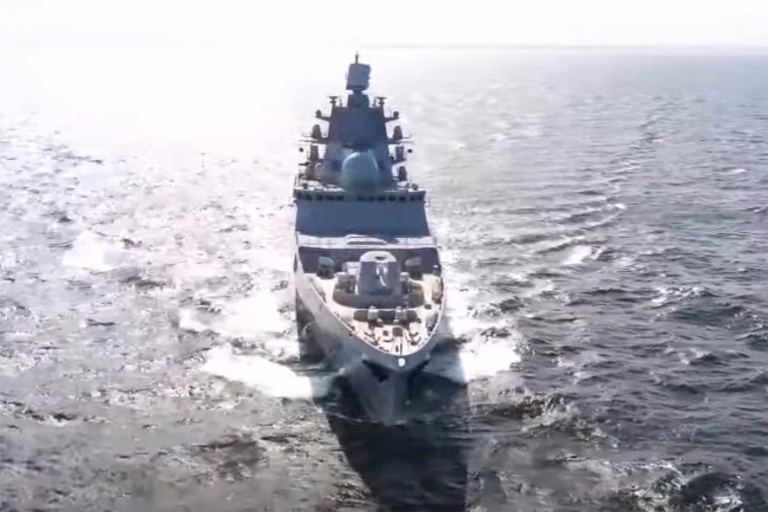 Fregată rusă cu rachete Zircon, observată lângă insula Fehmarn