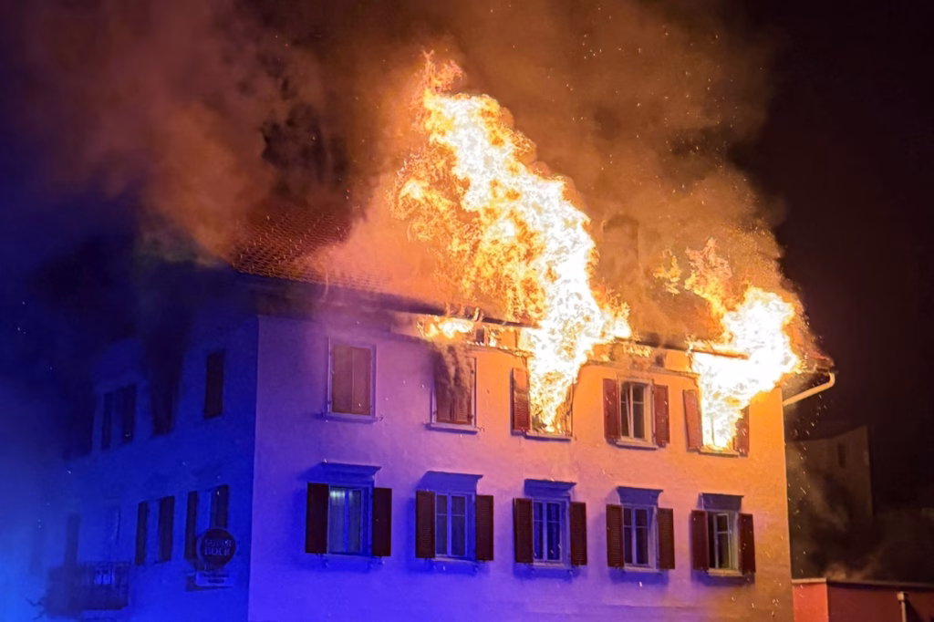 MAE confirmă decesul a doi români în incendiul din Elveția - Opinii