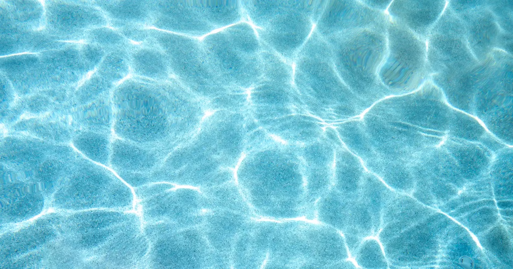 Patru piscine din București și împrejurimi pentru vara aceasta - Evenimente