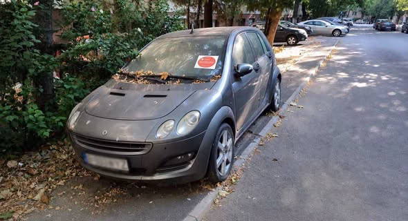 Poliția Locală Sector 6 are 1.164 mașini abandonate în evidență - Utile
