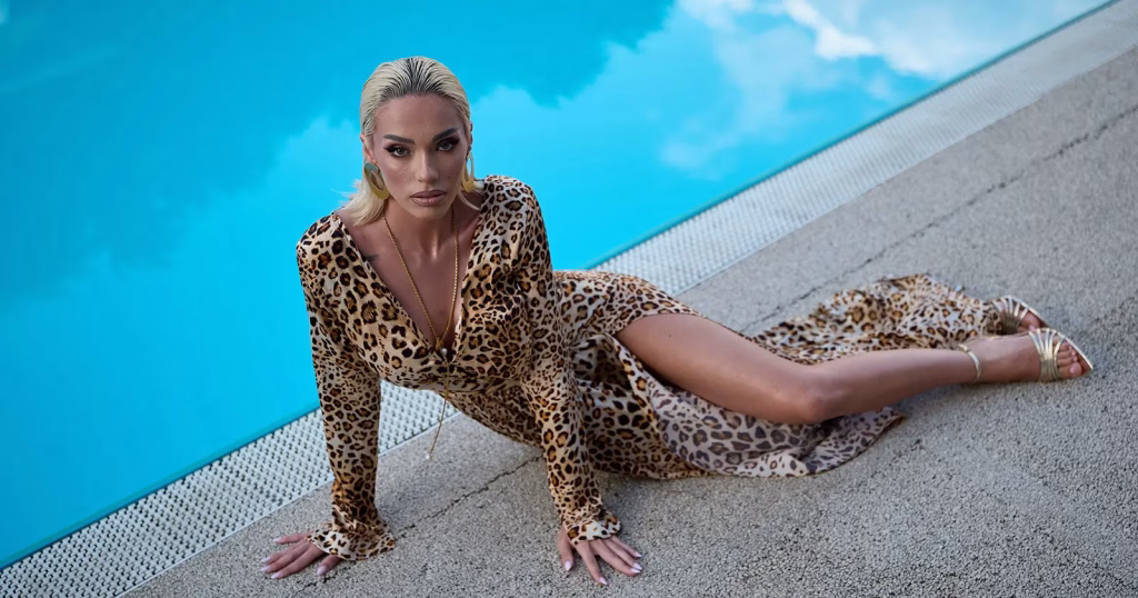Pool Fashion Show 2026 a prezentat garderoba ideală de vacanță - Evenimente