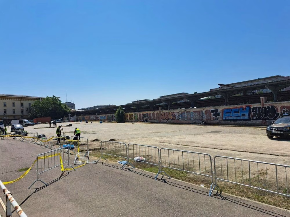 Tribunalul suspendă avizul pentru parcarea de la Muzeul CFR - Bucuresti