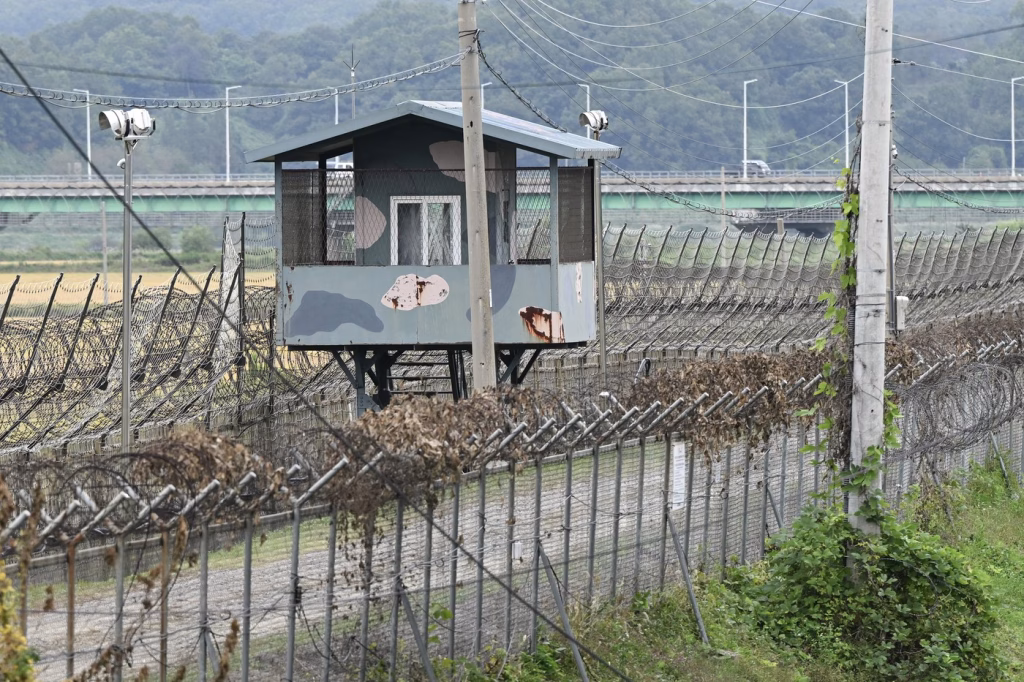 Explozie în DMZ dintre cele două Corei rănește trei militari - Opinii