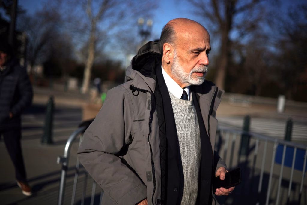 Fed a acordat AIG un împrumut de 85 miliarde dolari în 2008 - Opinii