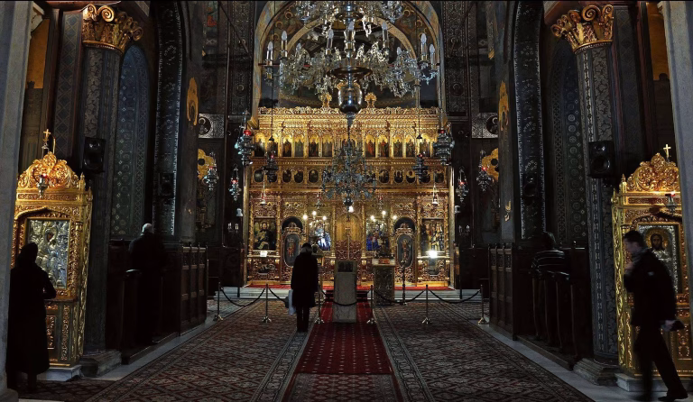 Arhiepiscopia Bucureștiului restaurează iconostasul Catedralei Patriarhale